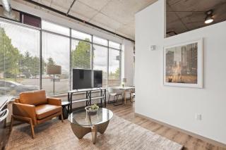 Landing Modern Apartment with Amazing Amenities (ID3794X39) - 7
