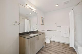 Landing Modern Apartment with Amazing Amenities (ID3794X39) - 2