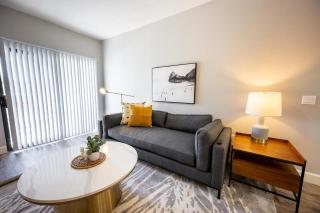 Landing Modern Apartment with Amazing Amenities (ID2367X22) - 9