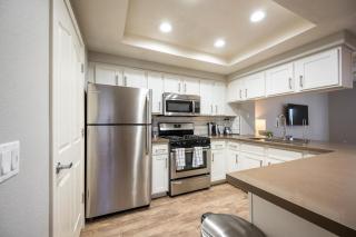 Landing Modern Apartment with Amazing Amenities (ID2367X22) - 7