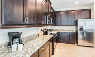 Cozy 6 Bdrm Villa with Pool and Spa at Reunion - Kissimmee - 4