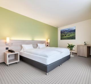 Hotel Eastside (free parking garage) - St. Gallen - 8