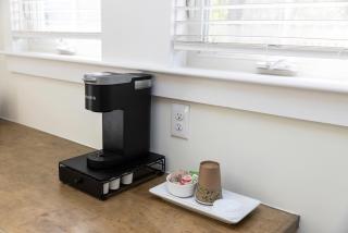 The Waverly 100 Inn at Old Beach - 3