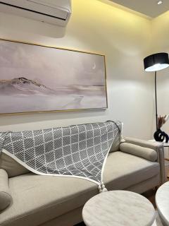 شقق وأستوديوهات فخمة Skyline luxurious Apartments and Studios Riyadh - 1