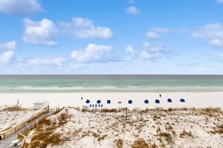 Pelican Beach Resort 304 - 6