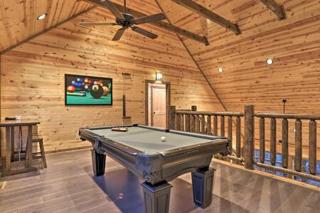 Luxury Smoky Mountain Cabin, Indoor Pool, Theater & Hot Tub, Sleep 12 with Game Room, Fireplaces & Dog-Friendly Comfort, Private Deck with Mountain Views, Minutes to Dollywood, Gatlinburg & Great Smoky Mountains National Park - 6