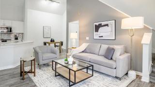 Landing Modern Apartment with Amazing Amenities (ID4919X60) - 0