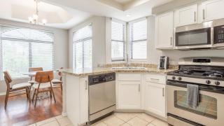 Landing Modern Apartment with Amazing Amenities (ID3022X48) - 7