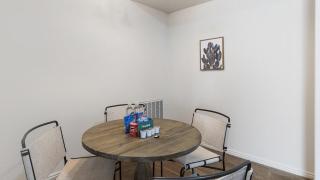 Landing Modern Apartment with Amazing Amenities (ID6603) - 2