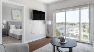 Landing Modern Apartment with Amazing Amenities (ID1254X737) - 8