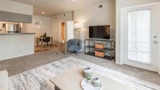 Landing Modern Apartment with Amazing Amenities (ID8304X44) - 4