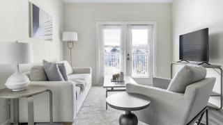 Landing Modern Apartment with Amazing Amenities (ID1012X166) - 9