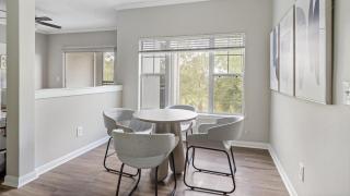 Landing Modern Apartment with Amazing Amenities (ID1276X306) - 5