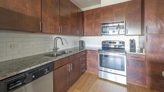 Landing Modern Apartment with Amazing Amenities (ID4310X3) - 1