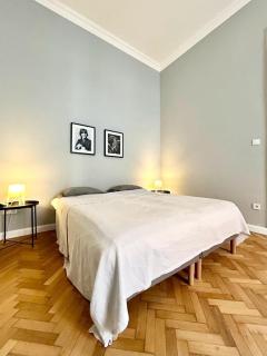 Gellert Danube Panorama Apartment - Budapest - 1