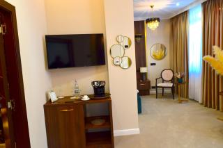 Hotel 5 Continents - 1