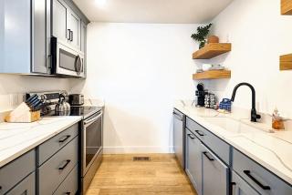 Near Downtown Stylish 2BR With Amazing Patio - 3 - Moab - 4