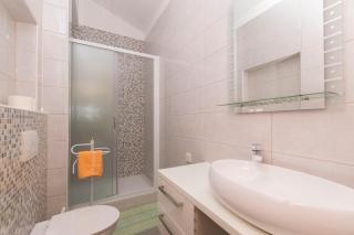 Apartments and Room Central Position - 3