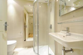 Georgiana's Guesthouse - Londra - 5