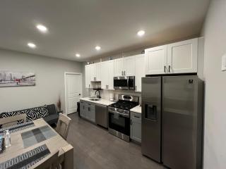 Charming 3BR 2BA with Private Patio - Philadelphia - 9
