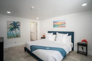 Spacious 3BR Home 2 Baths Amazing Pool Area! - Fort Lauderdale - 1