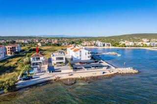 Seaside luxury villa with a swimming pool Sukosan, Zadar - 22250 - Sukošan - 0