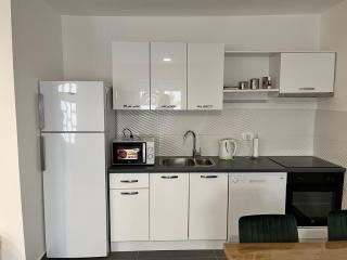 Apartments with a parking space Stobrec, Split - 22296 - Podstrana - 2