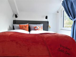 AwayHome Winterberg Ferienwohnung Pool Sauna 5 Pers Wifi near Bikepark Switch Terrasse - Winterberg - 1