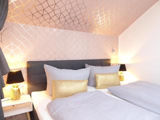 Glamory Winterberg Ferienwohnung Pool Sauna Wifi 6 Personen near Bikepark Balkon PS4 - Winterberg - 2