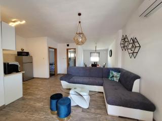 Apartments with a parking space Vir - 22347 - Vir - 3