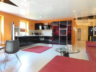 Holidayflair Winterberg Ferienwohnung WiFi 4 Pers Balkon Stylisch in der City - Winterberg - 0