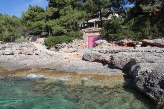 Apartments by the sea Zavala, Hvar - 8809 - 9