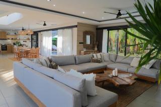 Admire Villa - a luxury private villa with Pool - Legian - 6