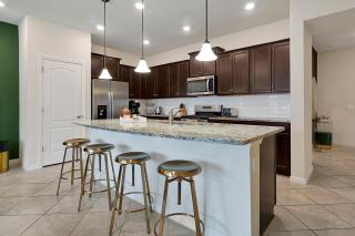 Soltera Resort w/ Lazy River & Private Pool,Min 2 Disney - 5