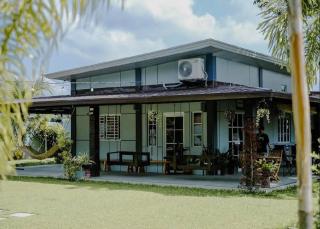 The Farmhouse Pampanga - - 1
