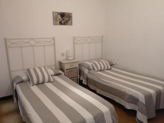 CASTELLAR 46 2º - Apartamento en el centro del Port de Llançà - ES-228-30 - 3