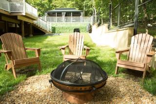 Luxury getaway in woods, Jacuzzi, Hot Tub, Pool - Bushkill - 7