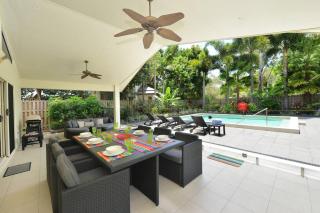 The Red Anchor - Port Douglas - 0