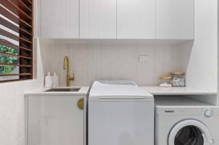 Willow on Garrick - 4