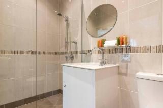 Barbados in the Tropics - 5 Bedroom Luxury Home - Port Douglas - 3