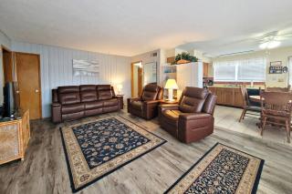 108 Seaway Bungalow - Halifax Estates - 6
