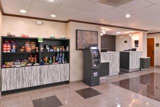 Best Western Plus Richmond - 3