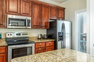 Just Beachy - 103 Tecumseh home - 5