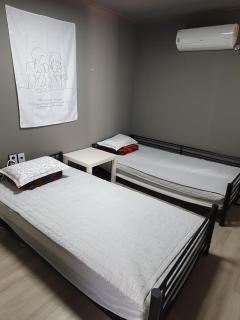 Moonlight Hill Guesthouse - Mokpo - 2