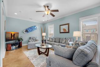 Neptune's Nook - Destin - 2