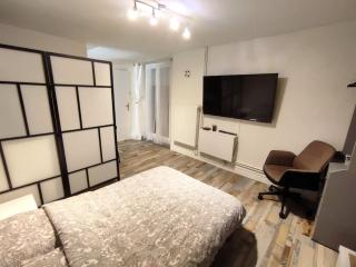 Grand Studio avec jardin et entrée privative à noter réservations de 3 nuits minimum - Clermont-Ferrand - 6