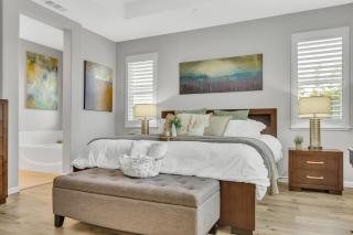 Modern-fully Loaded-ev Charger-big Yard-10 Min Dt - West Sacramento - 3