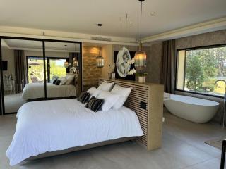 Domaine de La Franquette by Bridget & Pascal - Caderousse - 8