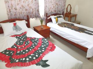 Village Tree B&B - 2