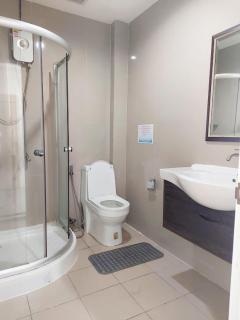 Orca Guest House and Restaurant - 1